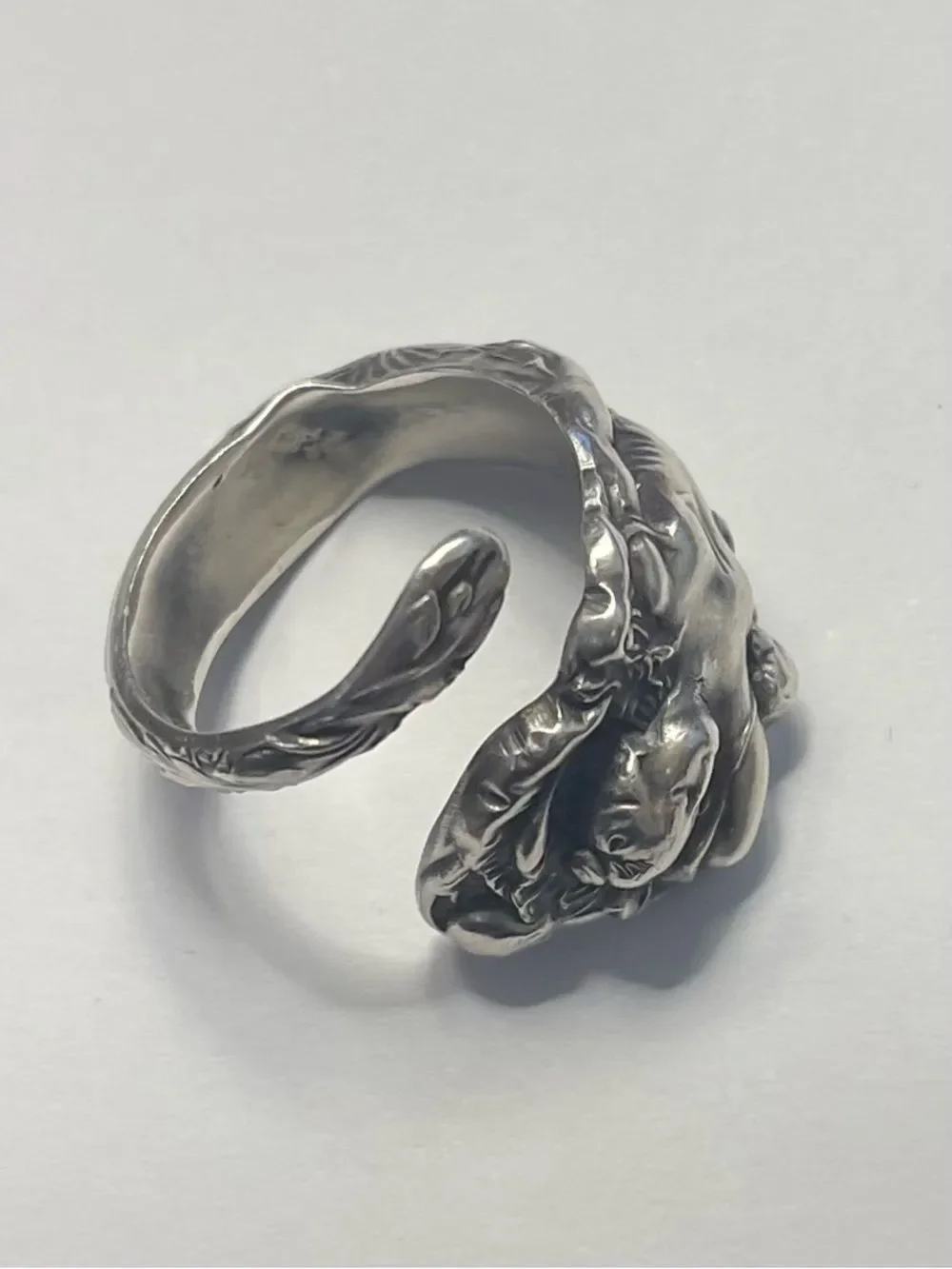 Size 7.5 - Spoon Ring Sterling Silver Beautiful Mother & Child Wrap Ring
